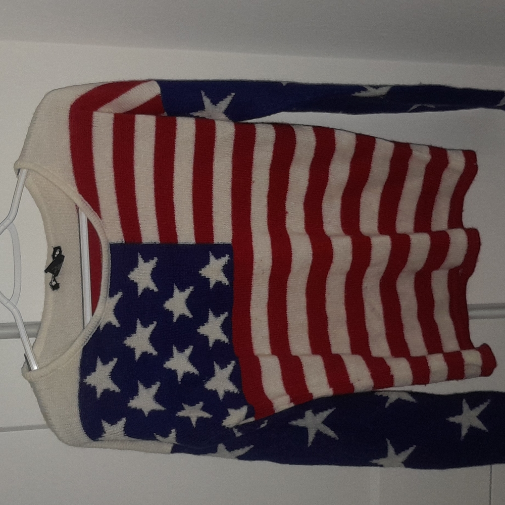 Women's  Large US flag sweater